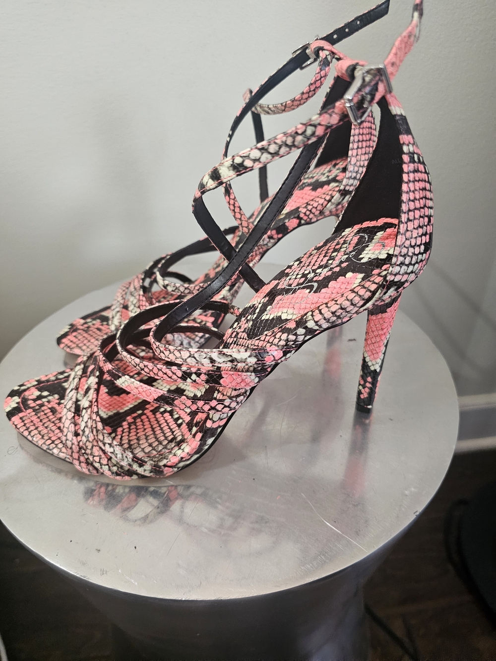 Jessica Simpson Pink Snakeskin Strappy Heels – Size 10 – New Without Box - Picture 3 of 6